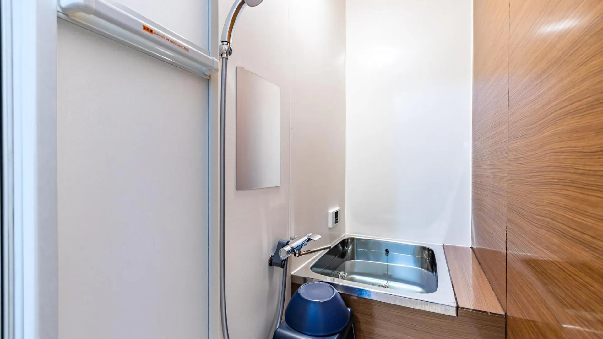 清水屋大阪西九条駅前 Apartment Japan